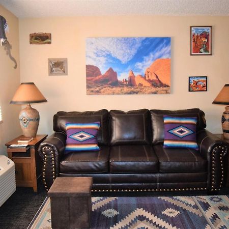 St Dane'S Desert Juniper Cabin Moab Exterior foto
