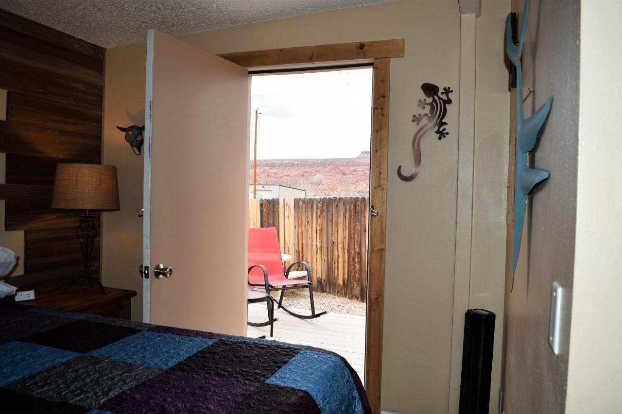 St Dane'S Desert Juniper Cabin Moab Exterior foto