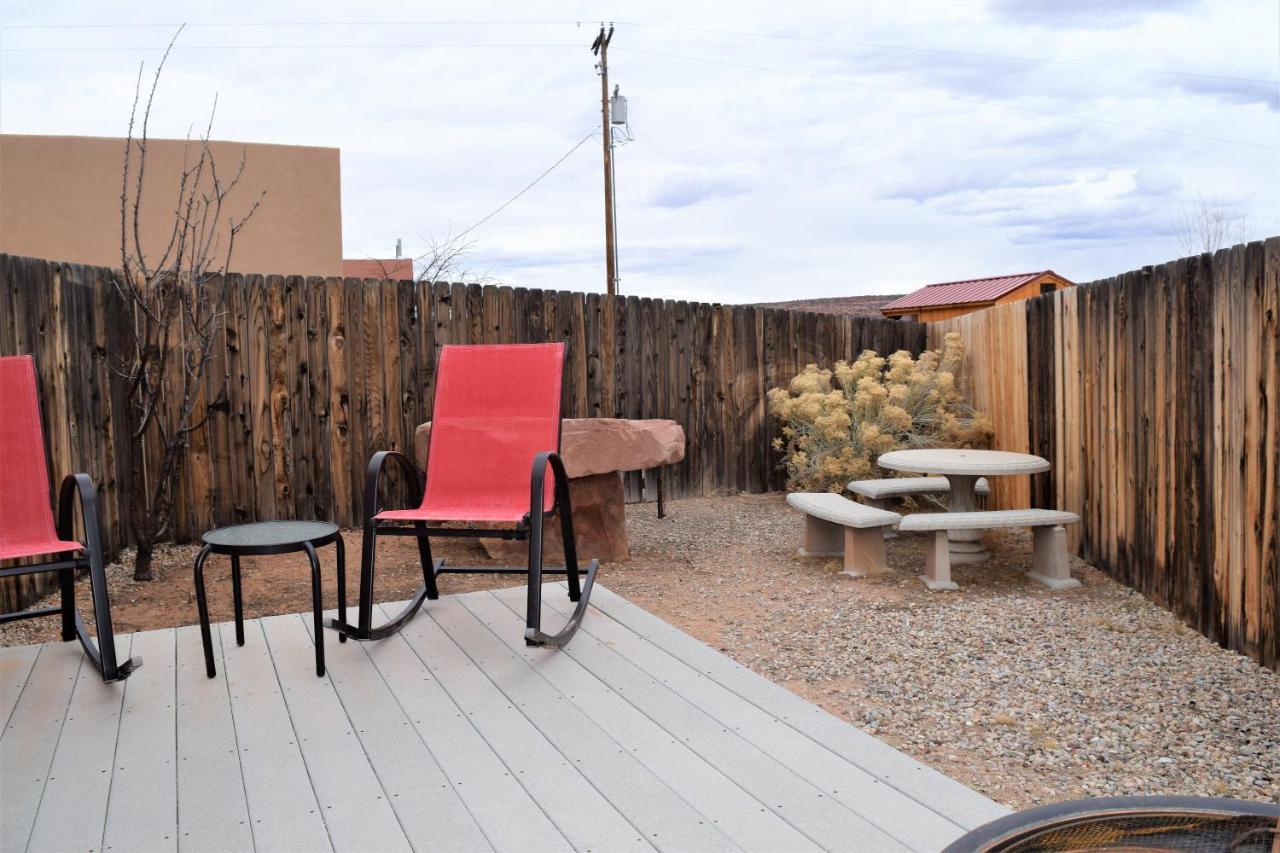 St Dane'S Desert Juniper Cabin Moab Exterior foto